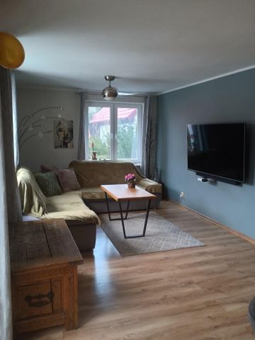 dom wolnostojący, 3 pokoje Lubochnia, Osiedle Sosnowe. Zdjęcie 18