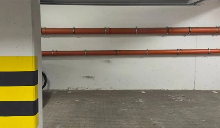 Garaż/miejsce parkingowe Poznań Nowe Miasto, ul. Smolna