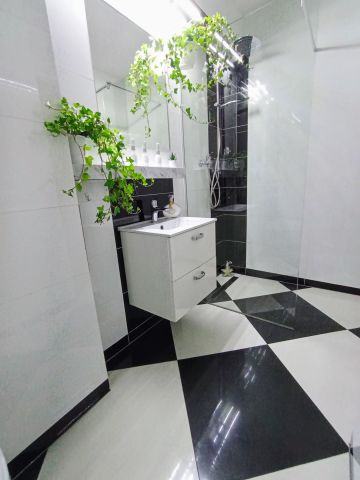 Mieszkanie 5-pokojowe Jelenia Góra Cieplice Śląskie-Zdrój, ul. Macieja Rataja. Zdjęcie 7