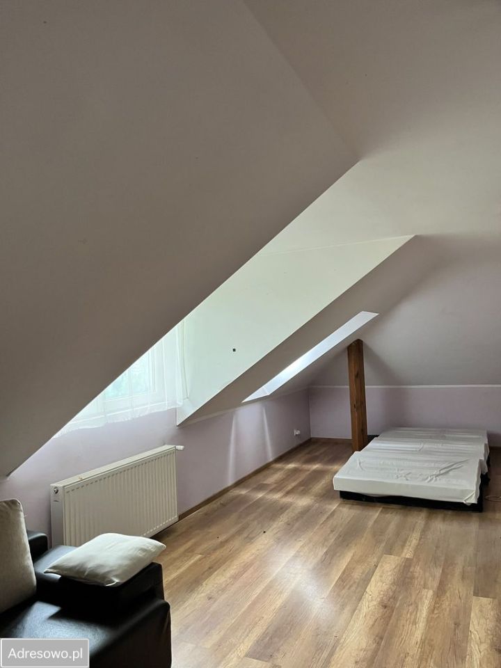 dom wolnostojący, 5 pokoi Chomęcice, ul. Jesionowa. Zdjęcie 17