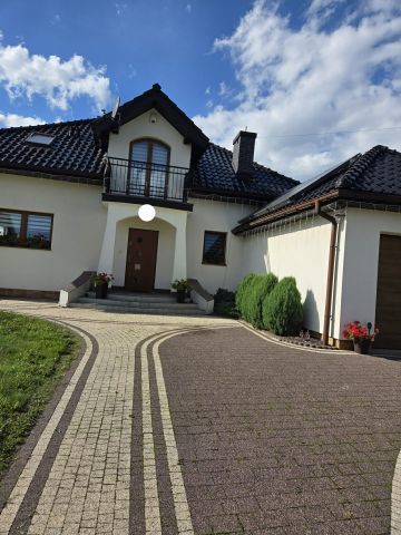 dom wolnostojący, 5 pokoi Tychy Jaroszowice, ul. Samochodowa. Zdjęcie 1