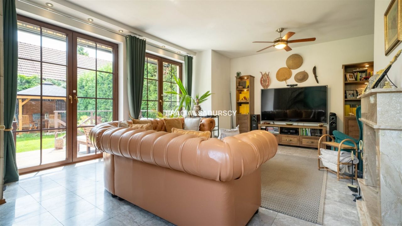 dom szeregowy, 6 pokoi Zabawa. Zdjęcie 22