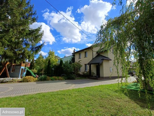 dom wolnostojący, 5 pokoi Siedlce Taradajki, ul. Żwirowa. Zdjęcie 1