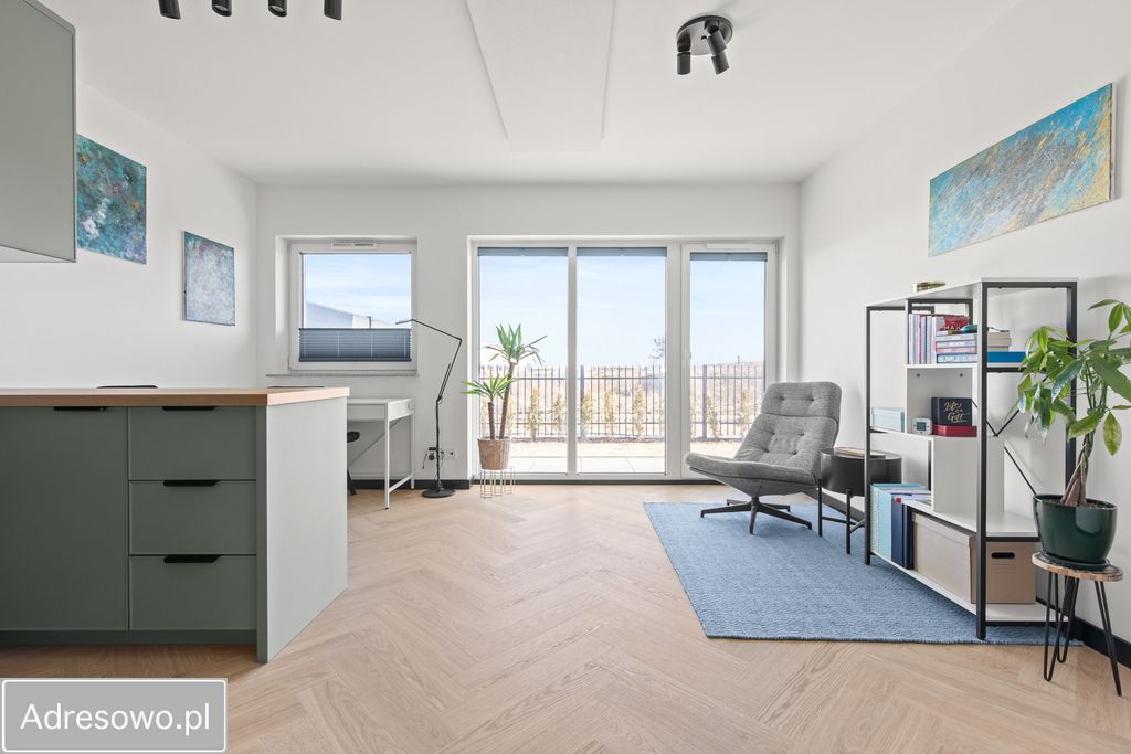 Mieszkanie 2-pokojowe Łomna. Zdjęcie 10