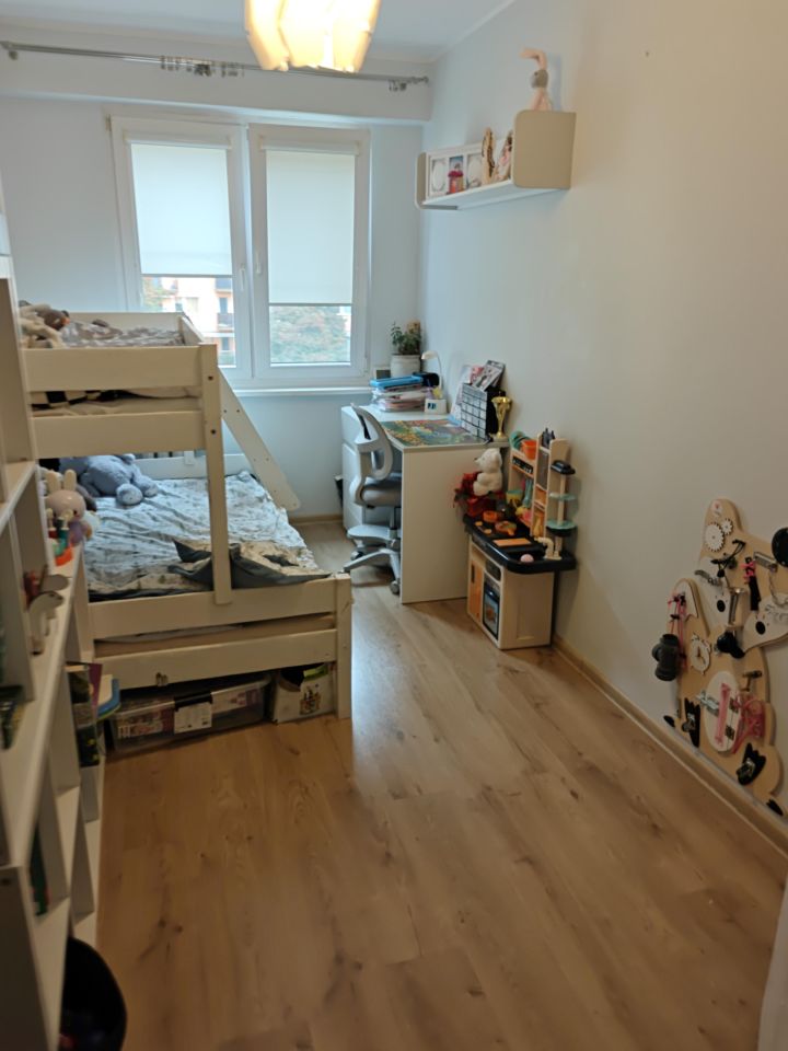 Mieszkanie 3-pokojowe Bełchatów Edwardów, os. Dolnośląskie. Zdjęcie 2