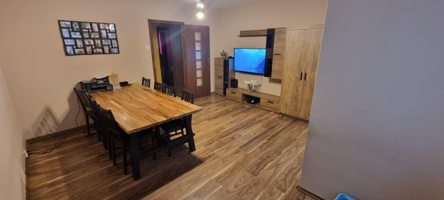 Mieszkanie 3-pokojowe Bolesławiec, ul. Stefana Starzyńskiego. Zdjęcie 1