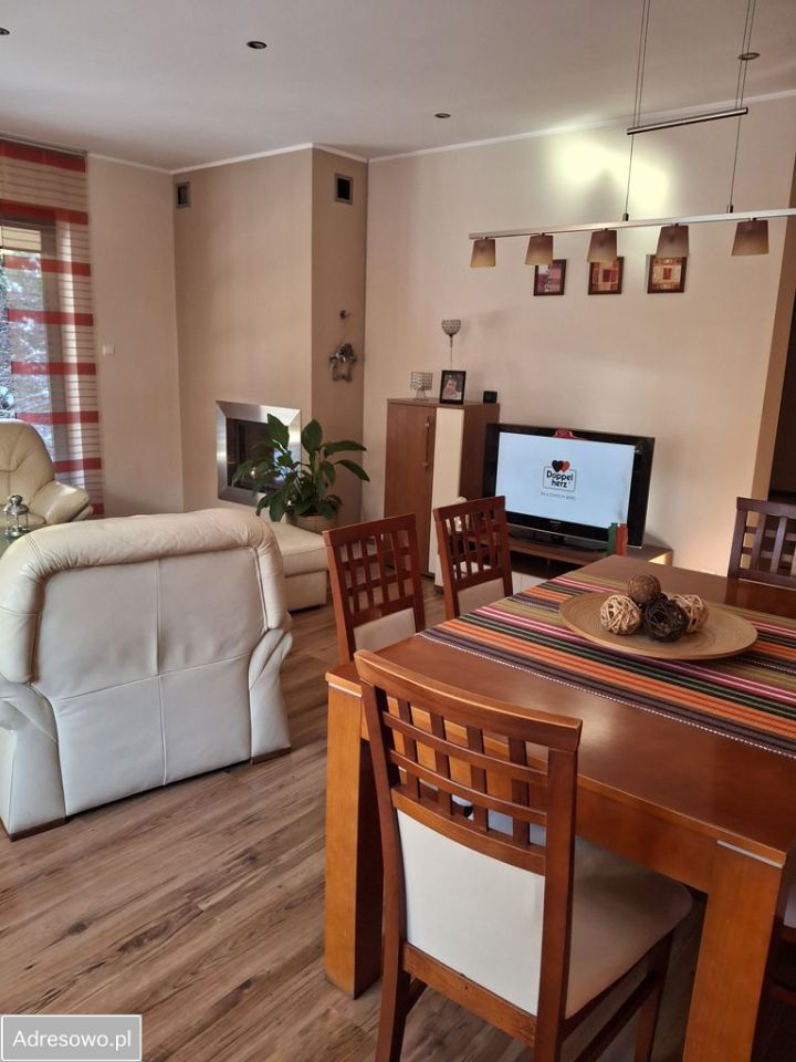 dom wolnostojący, 3 pokoje Kokoszkowy. Zdjęcie 14