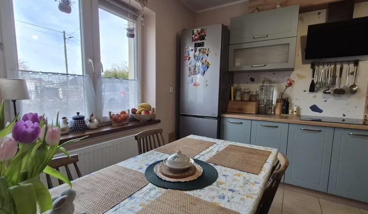 dom wolnostojący, 4 pokoje Wierzbowa, Wierzbowa