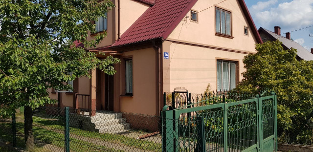 dom wolnostojący, 5 pokoi Hajnówka, ul. Leśna. Zdjęcie 1