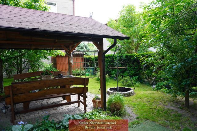 dom, 4 pokoje Żerniki Wrocławskie. Zdjęcie 2