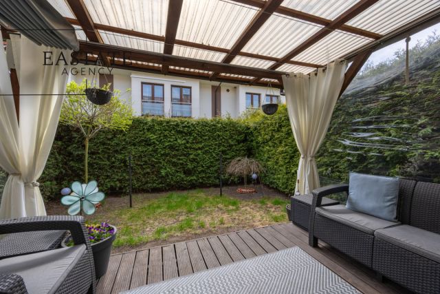 dom szeregowy, 6 pokoi Izabelin-Dziekanówek, ul. Lasek Brzozowy. Zdjęcie 16