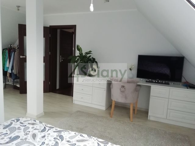 dom wolnostojący, 5 pokoi Jaworowa. Zdjęcie 15