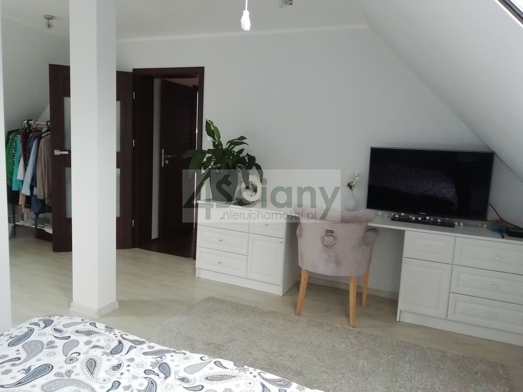 dom wolnostojący, 5 pokoi Jaworowa. Zdjęcie 15