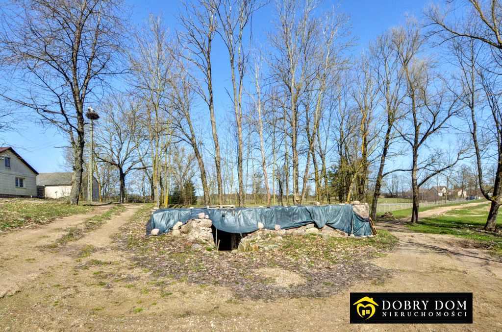 dom wolnostojący, 2 pokoje Iwaniszki. Zdjęcie 11