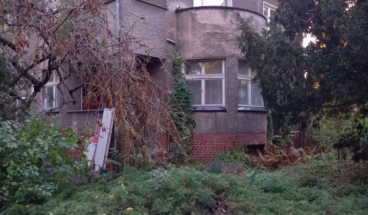 dom wolnostojący, 7 pokoi Jelcz-Laskowice Laskowice Oławskie, ul. Wincentego Witosa