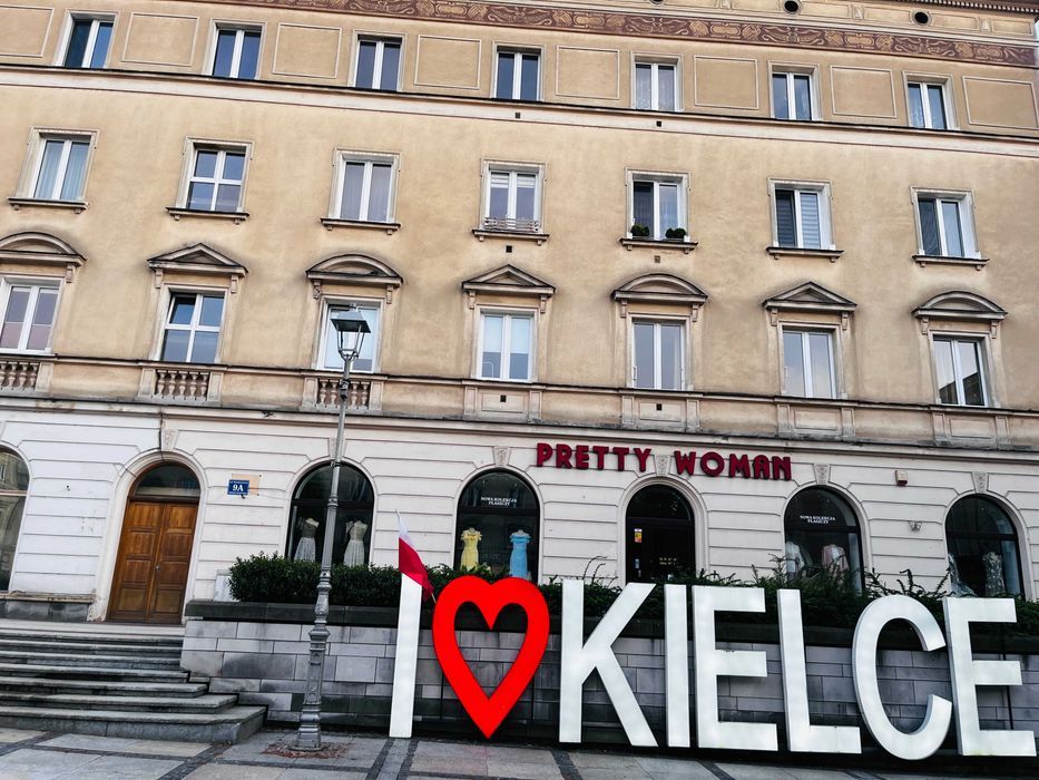 Mieszkanie 2-pokojowe Kielce Centrum, ul. Henryka Sienkiewicza. Zdjęcie 1