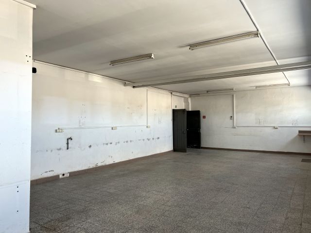 Hala/magazyn Rzeszów Baranówka, ul. gen. Leopolda Okulickiego. Zdjęcie 1