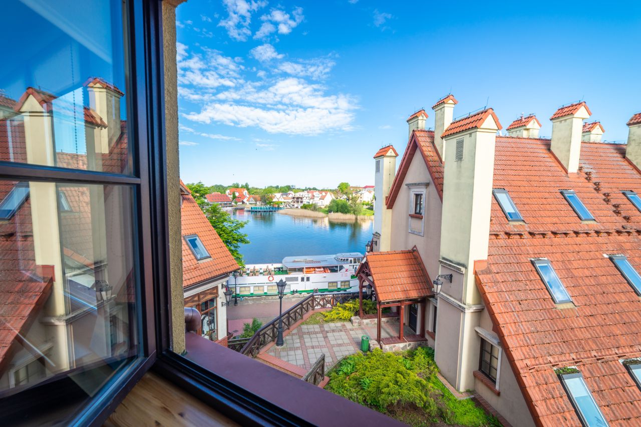 Mieszkanie 2-pokojowe Mikołajki, pl. Wolności. Zdjęcie 5