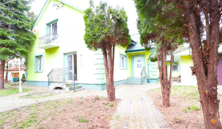 dom wolnostojący, 8 pokoi Radymno, ul. Słoneczna