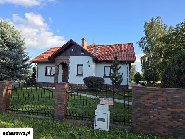 dom wolnostojący, 4 pokoje Dąbrowa Biskupia. Zdjęcie 1