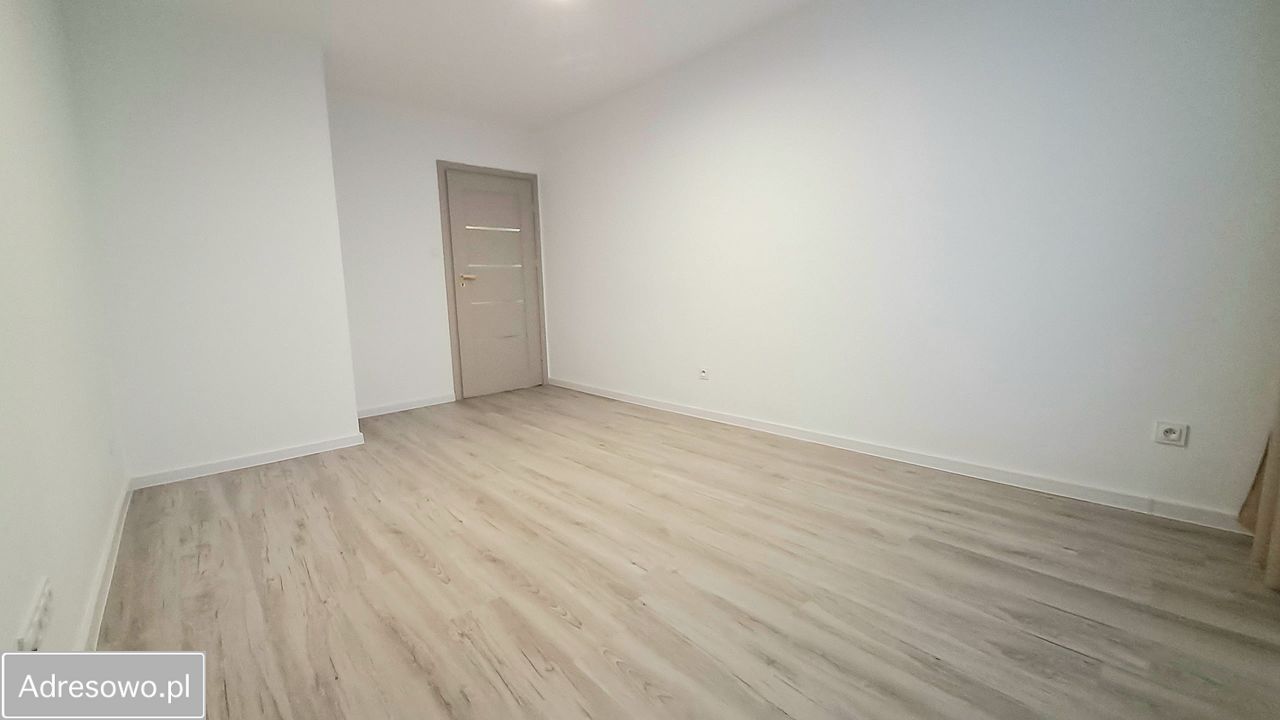 Mieszkanie 3-pokojowe Bydgoszcz Bartodzieje Małe, ul. Marii Curie-Skłodowskiej. Zdjęcie 2