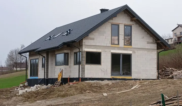 dom wolnostojący, 3 pokoje Siemiechów