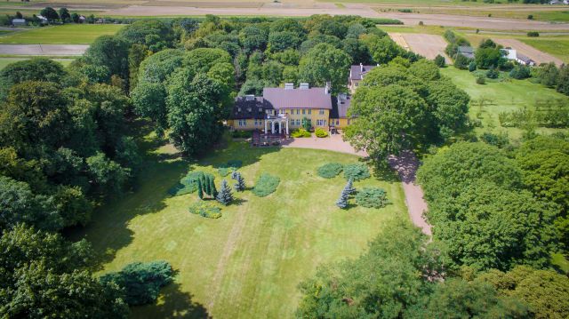 dworek Chojno Nowe Pierwsze. Zdjęcie 1