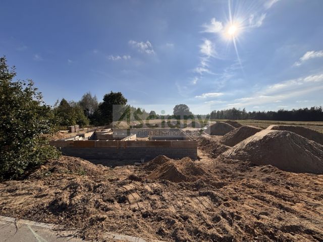 dom wolnostojący, 3 pokoje Łosia Wólka. Zdjęcie 8