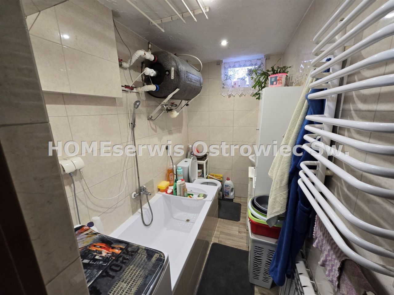 dom wolnostojący, 2 pokoje Ostrowiec Świętokrzyski Centrum. Zdjęcie 6