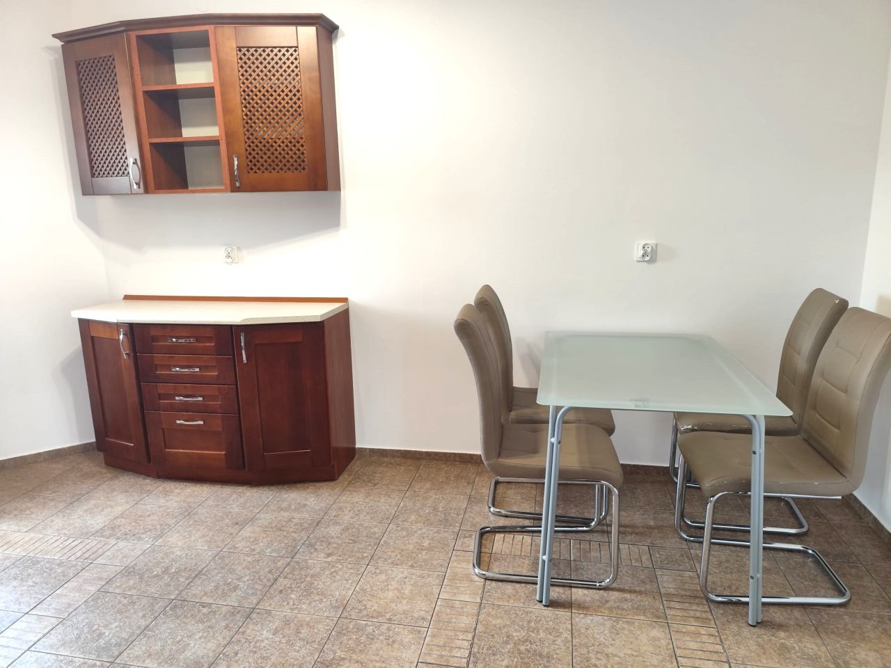 Mieszkanie 2-pokojowe Kalisz Dobrzec, ul. Prymasa Stefana Wyszyńskiego. Zdjęcie 5