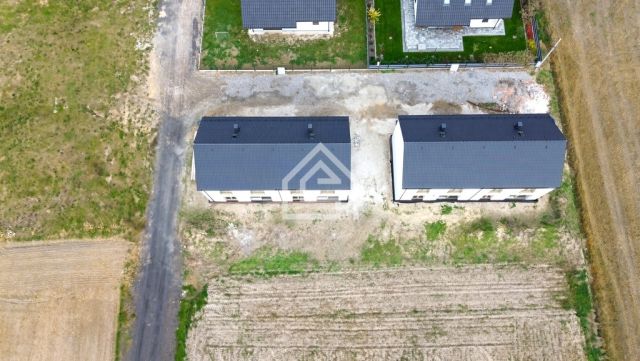 bliźniak, 5 pokoi Dąbrowa. Zdjęcie 8