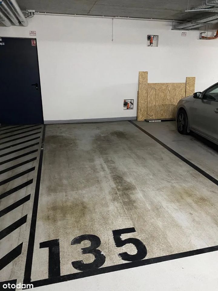 Garaż/miejsce parkingowe Kraków Podgórze, ul. Saska. Zdjęcie 1