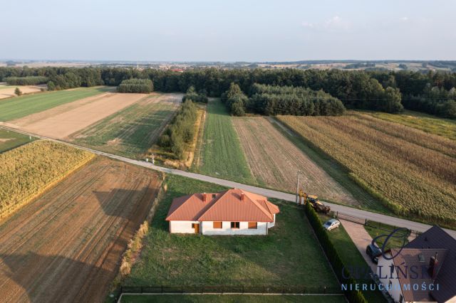 dom wolnostojący, 4 pokoje Wierzawice. Zdjęcie 5