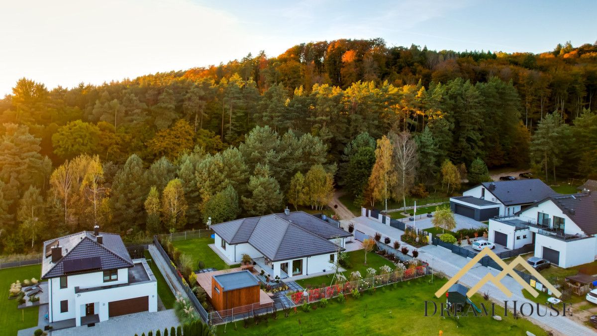 dom wolnostojący, 4 pokoje Reda, ul. Feliksa Nowowiejskiego. Zdjęcie 2