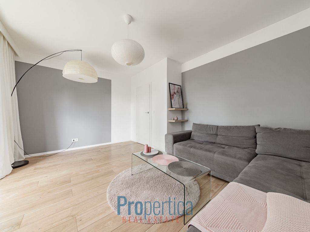 Mieszkanie 2-pokojowe Warszawa Białołęka, ul. Krzyżówki. Zdjęcie 2