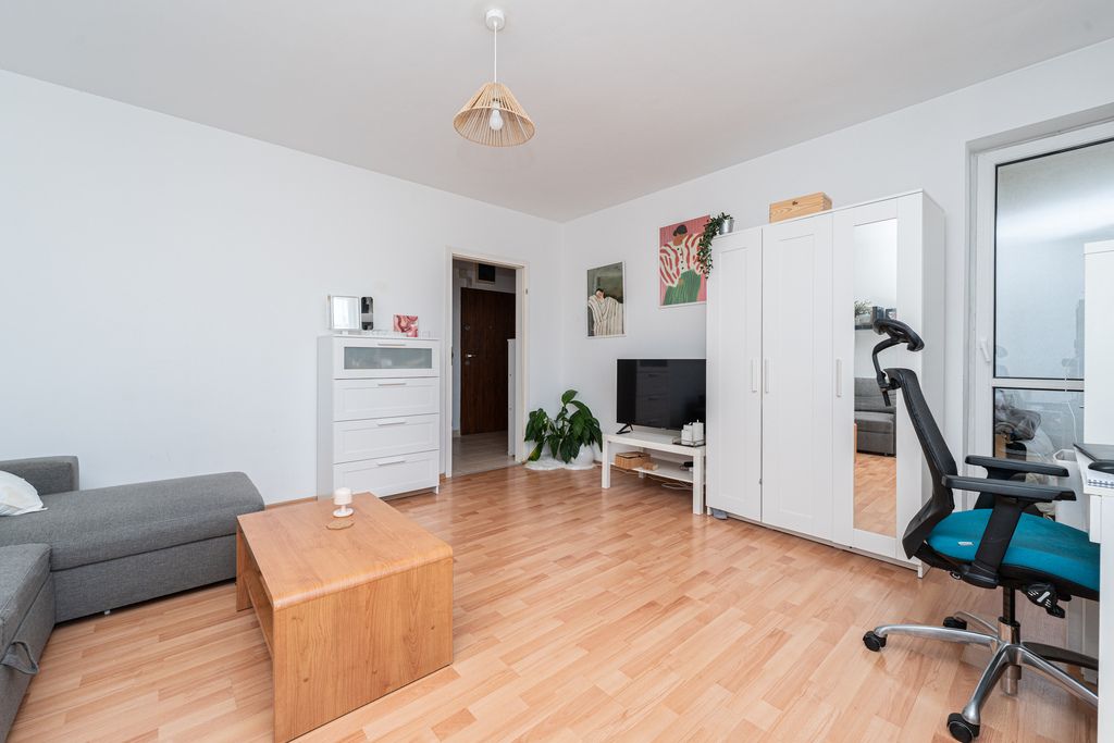 Mieszkanie 1-pokojowe Warszawa Praga-Południe, al. Stanów Zjednoczonych. Zdjęcie 3