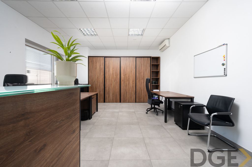 Biuro Kraków Rybitwy, ul. płk. Stanisława Dąbka. Zdjęcie 4