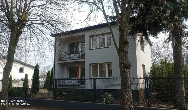 dom wolnostojący, 5 pokoi Żyrardów Centrum, H.Barona