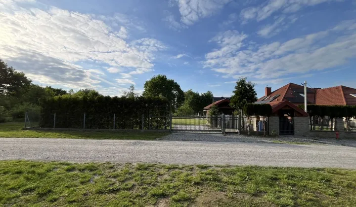 Działka budowlana Brzesko, ul. gen. Władysława Sikorskiego