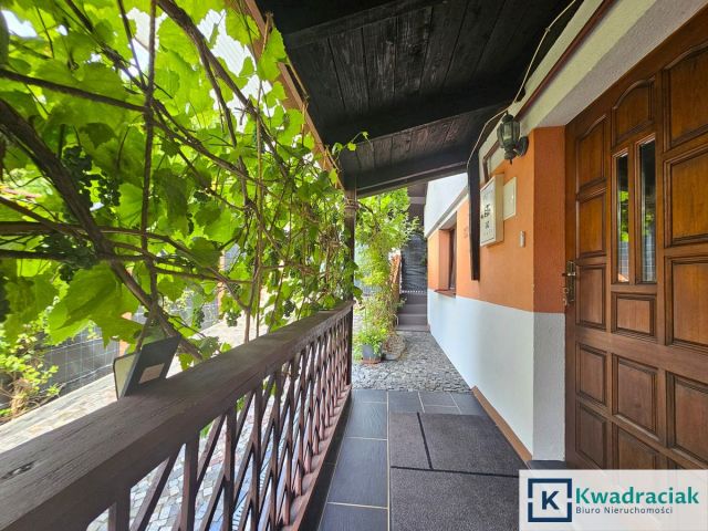 dom wolnostojący, 3 pokoje Krosno Zawodzie. Zdjęcie 2