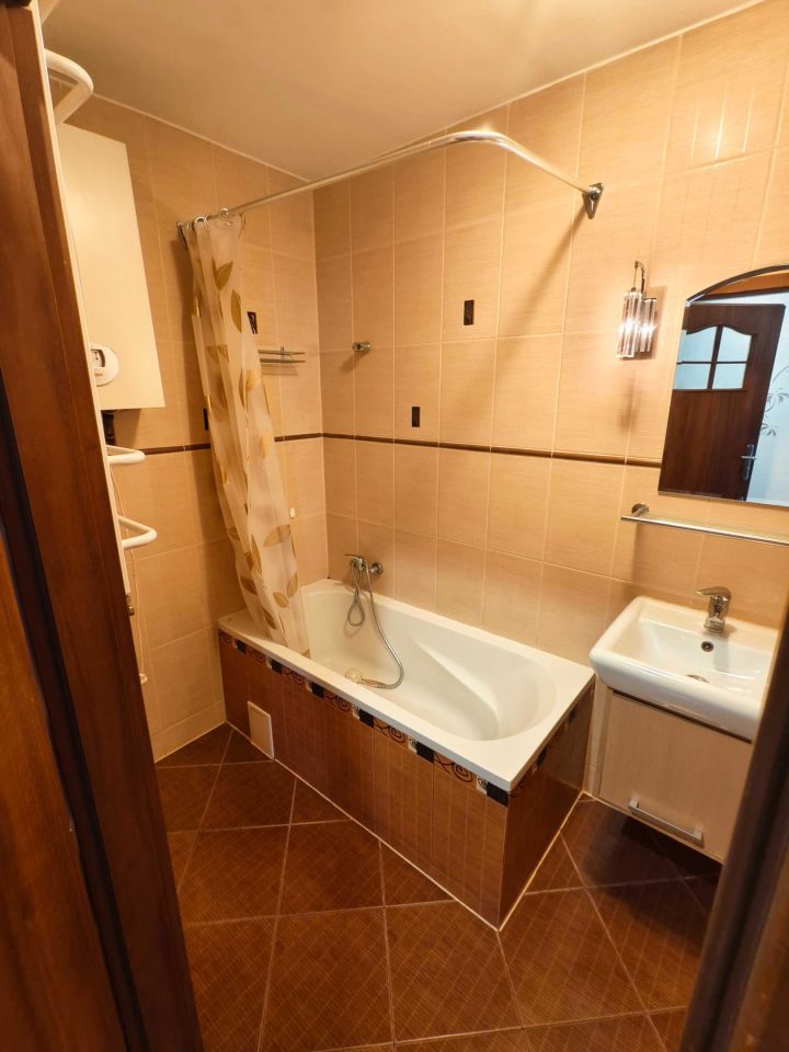 Mieszkanie 3-pokojowe Września, ul. gen. Tadeusza Kutrzeby. Zdjęcie 2