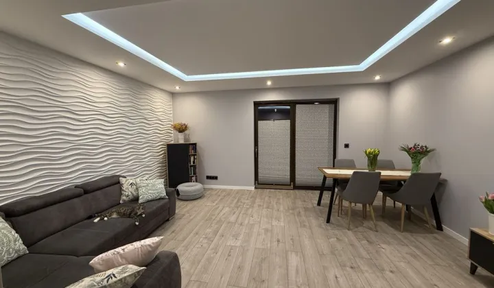 dom wolnostojący, 4 pokoje Nielep