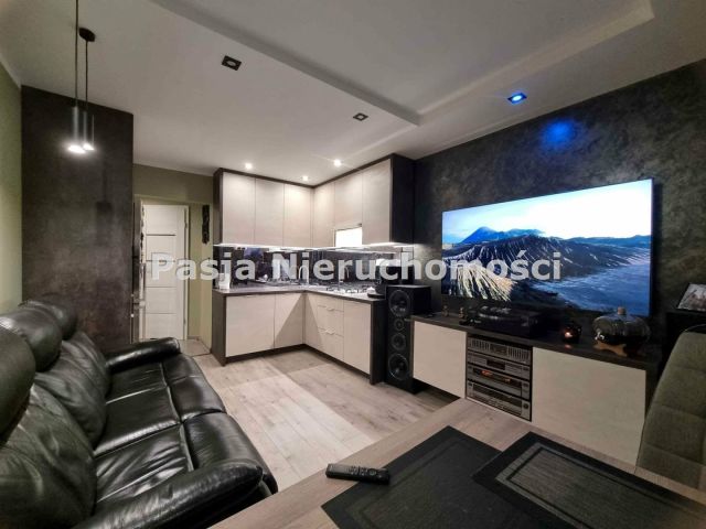 Mieszkanie 4-pokojowe Płock. Zdjęcie 1