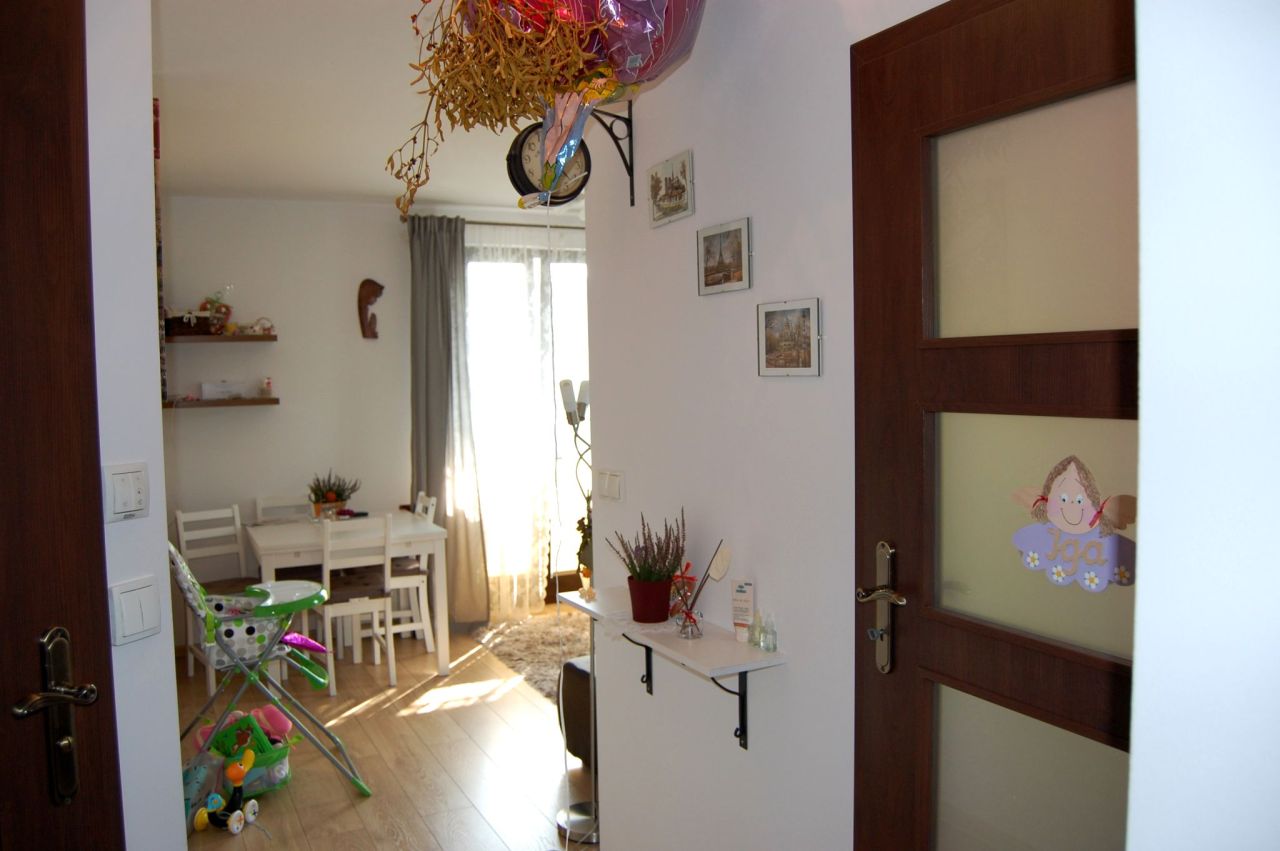 Mieszkanie 3-pokojowe Kraków Bieżanów, ul. Mała Góra. Zdjęcie 2