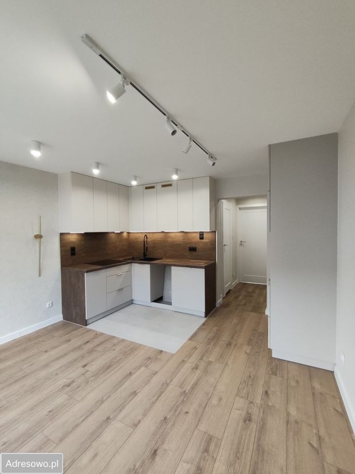 Mieszkanie 4-pokojowe Częstochowa Tysiąclecie, ul. Obrońców Westerplatte. Zdjęcie 10