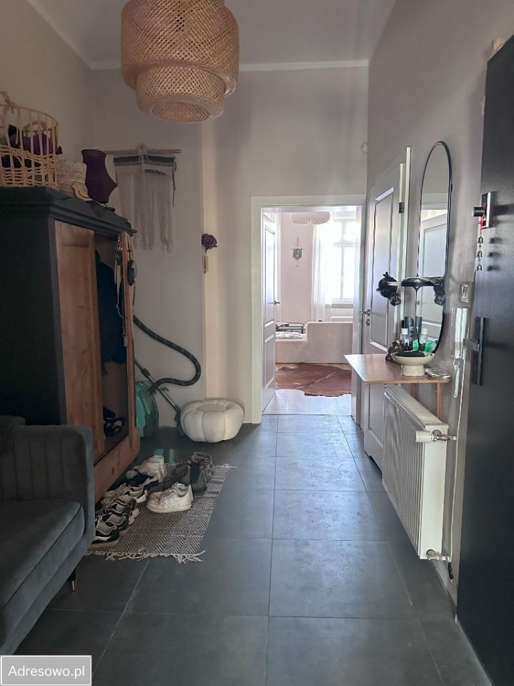 Mieszkanie 4-pokojowe Jelenia Góra Centrum, ul. 1 Maja. Zdjęcie 13