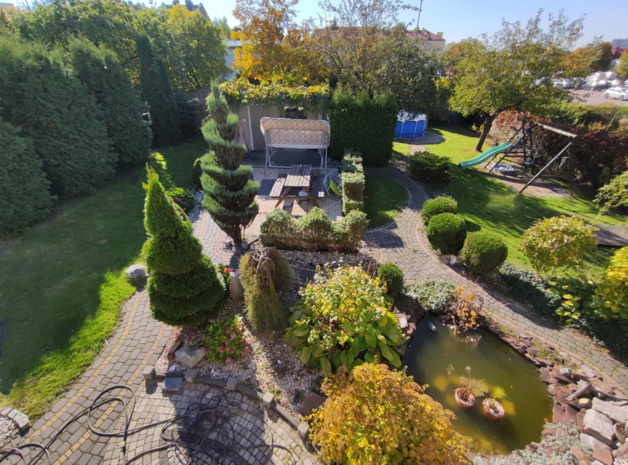 dom wolnostojący, 6 pokoi Kielce, ul. Bieszczadzka