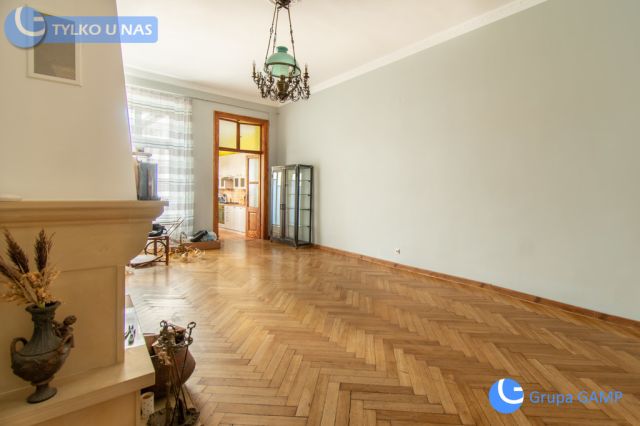 Mieszkanie 3-pokojowe Kraków, ul. Stradomska. Zdjęcie 4