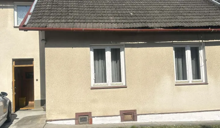 dom wolnostojący, 4 pokoje Strzyżów Zawale, ul. Konopnickiej