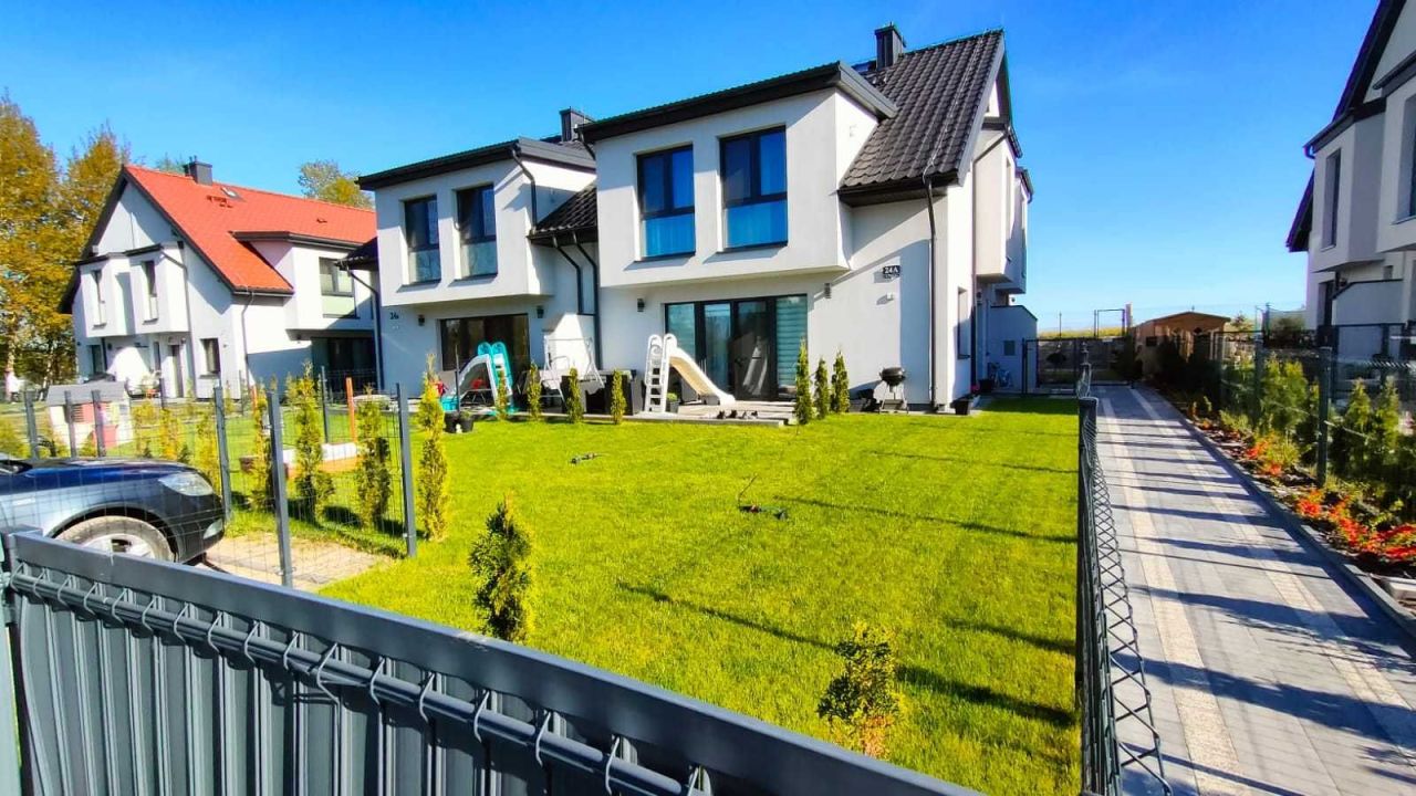 dom szeregowy Szczęsne, ul. Słoneczna